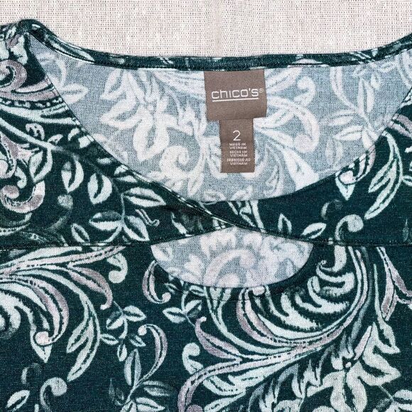 Chico's | Green Scroll Print 3/4 Sleeve Top | Large - Picture 3 of 5